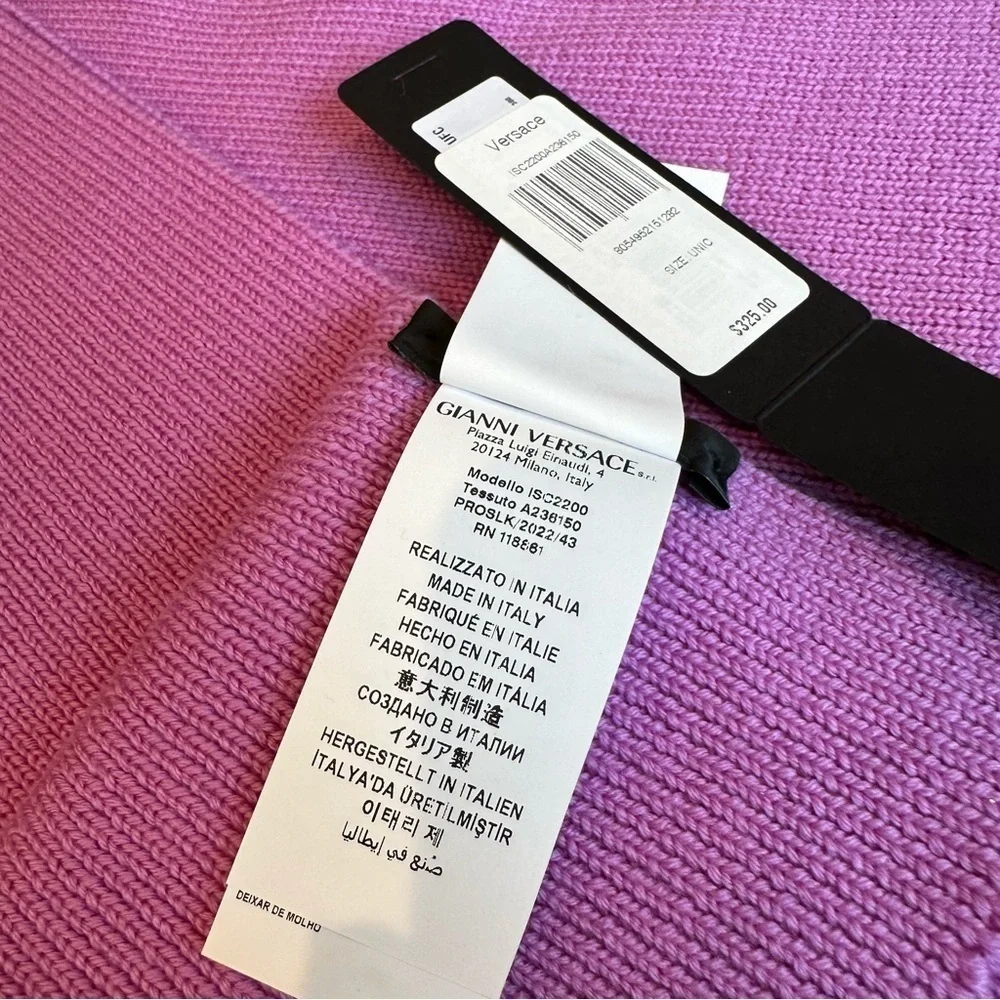 Authentic New Versace Medusa Wool Ribbed Knit Lilac Scarf